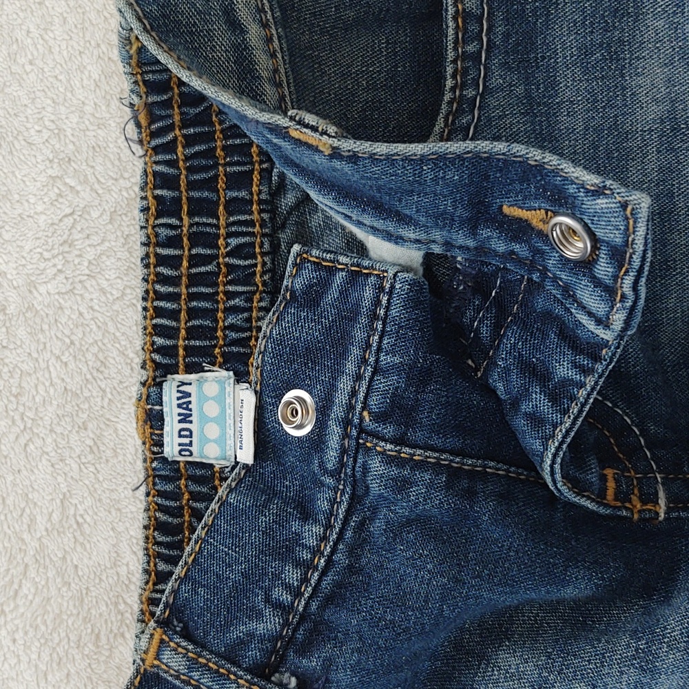 NWT baby Gap white stretch 2T denim bottoms & NWT old Navy 5 pocket skirt - Picture 13 of 13
